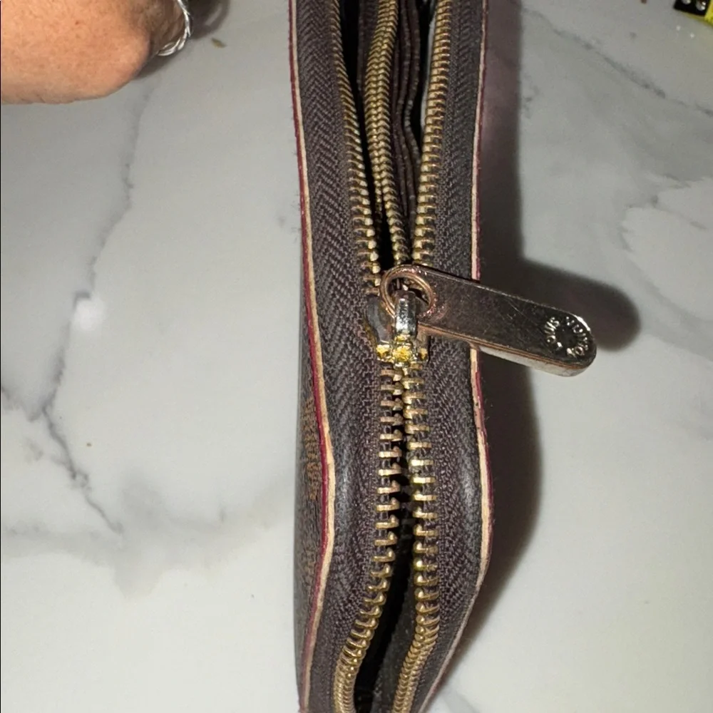 Project Wallet Louis Vuitton Brown Textured Wallet (Project wallet) - Picture 6 of 9